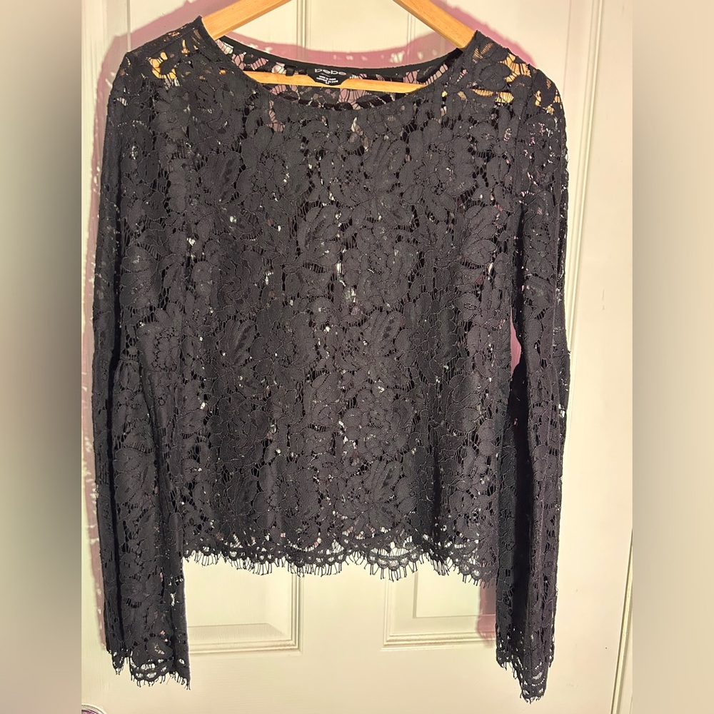 Bebe Black Embellished Cropped Long Sleeve Blouse